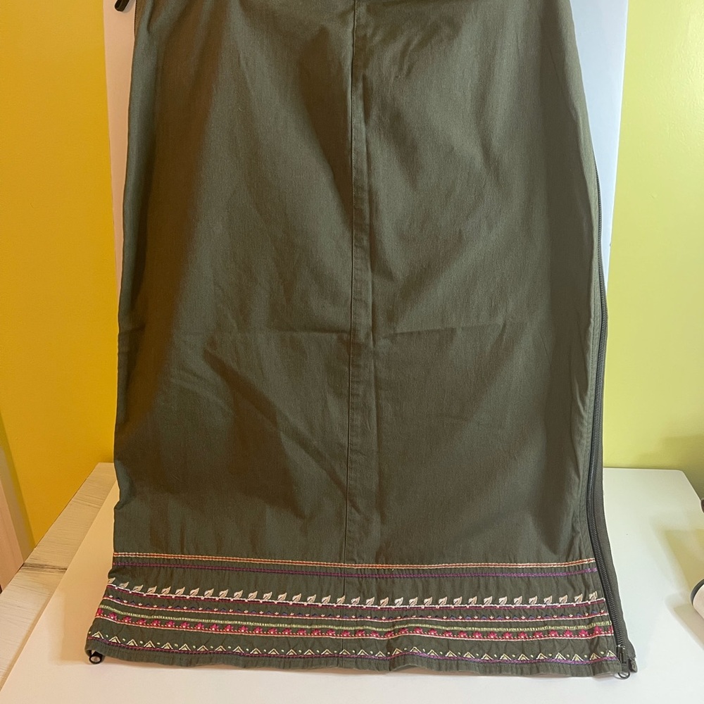 Calvin Klein army green‎ skirt size 8